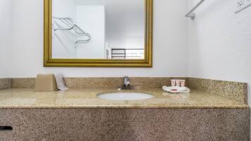 Free toiletries, towels, soap, toilet paper