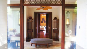 One Bedroom Spa Pool Villa | Premium bedding