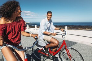 Bicycling - Hotel Riu Festival (Palma de Mallorca)