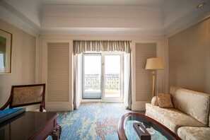 Suite, 1 King-Bett, Zutritt zur Club Lounge (Loft)