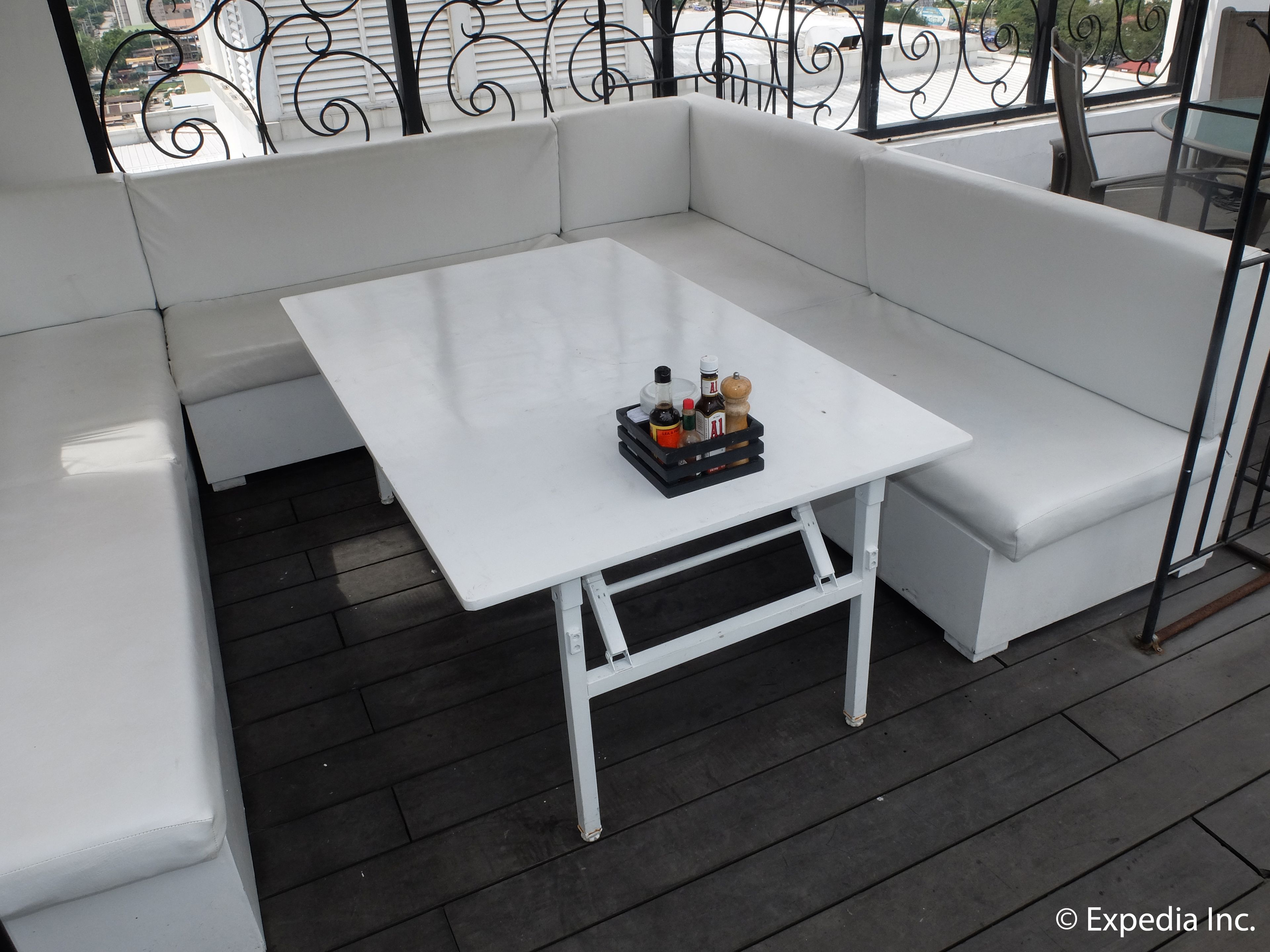 Lunch served 