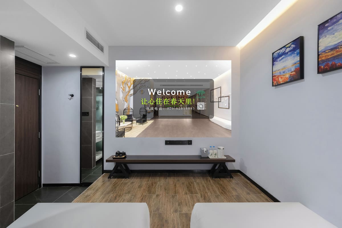 Elite Twin Room