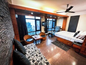 Deluxe Suite, 1 Double Bed - Hotel Kapil (Shimla)