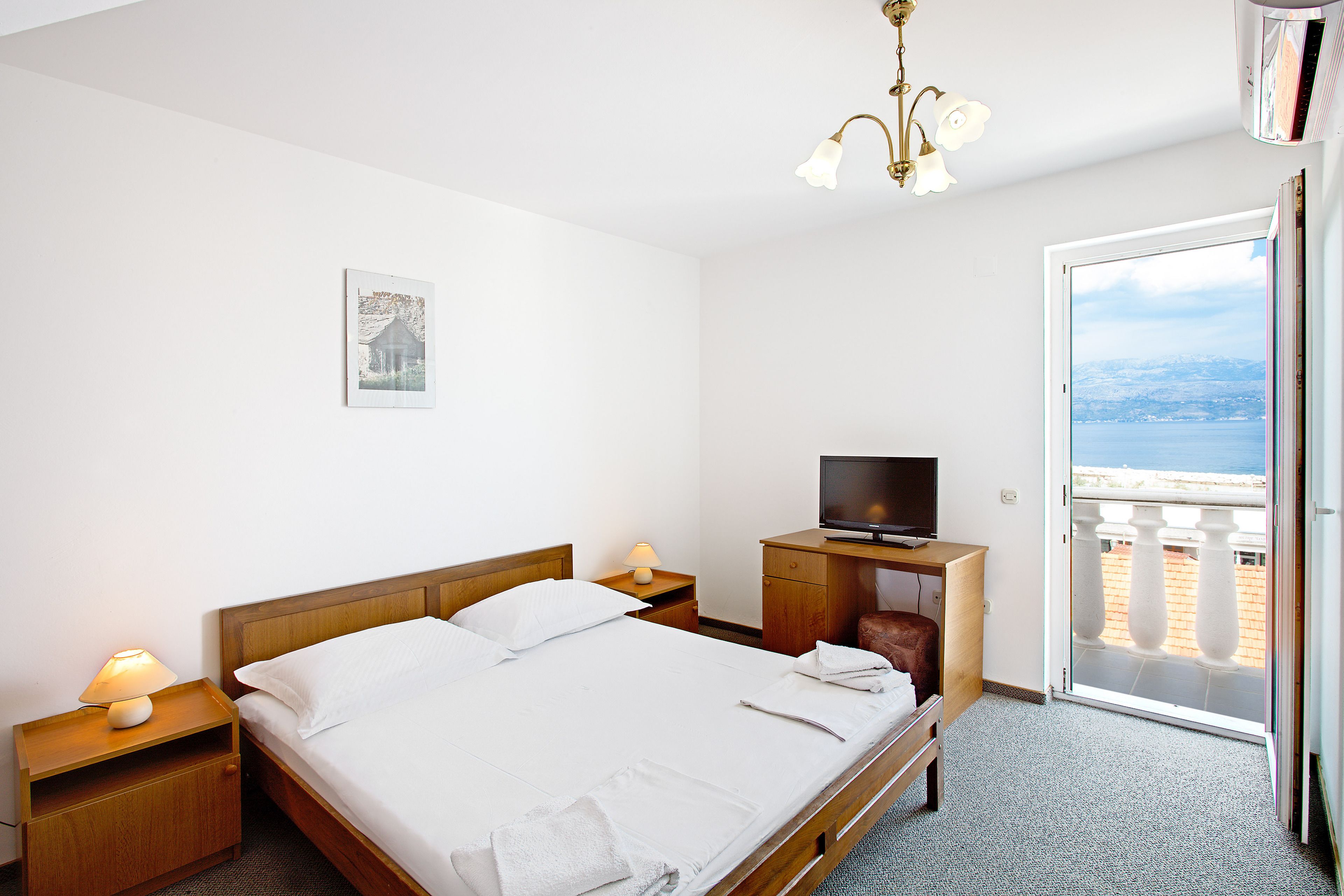 standard apartment, balcony, sea view | premium bedding, select comfort beds, desk, free wifi