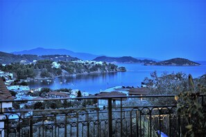 View from room - Eye Q Resort (Skiathos)