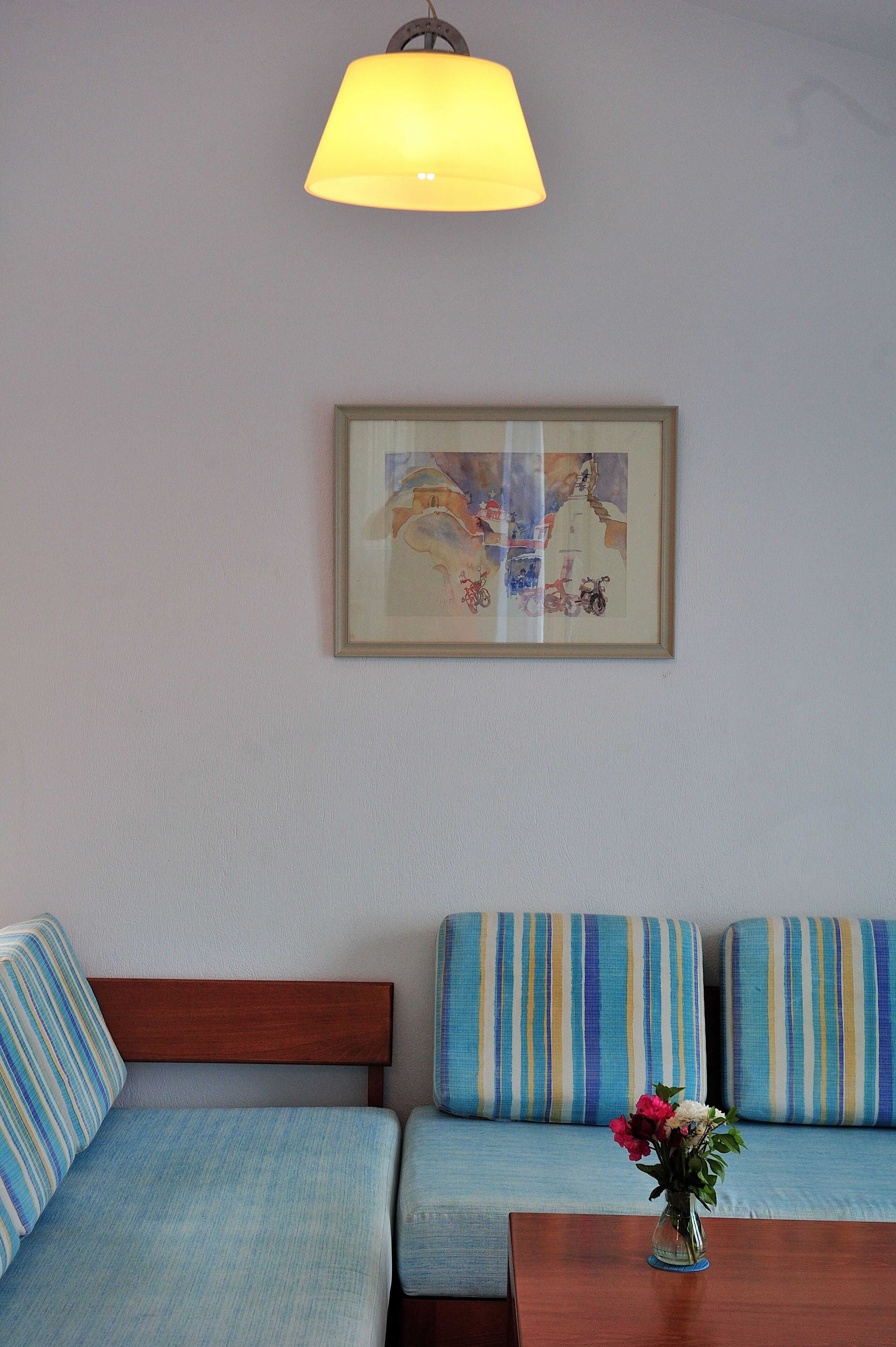 maisonette apartment, 2 bedrooms - sea view | living area | led tv