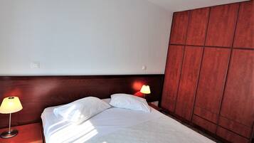 Maisonette Apartment, 2 Bedrooms - Sea View | Bettwäsche aus ägyptischer Baumwolle, hochwertige Bettwaren