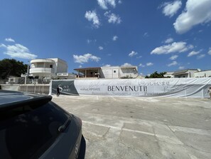 Ubetjent parkering (inkludert)