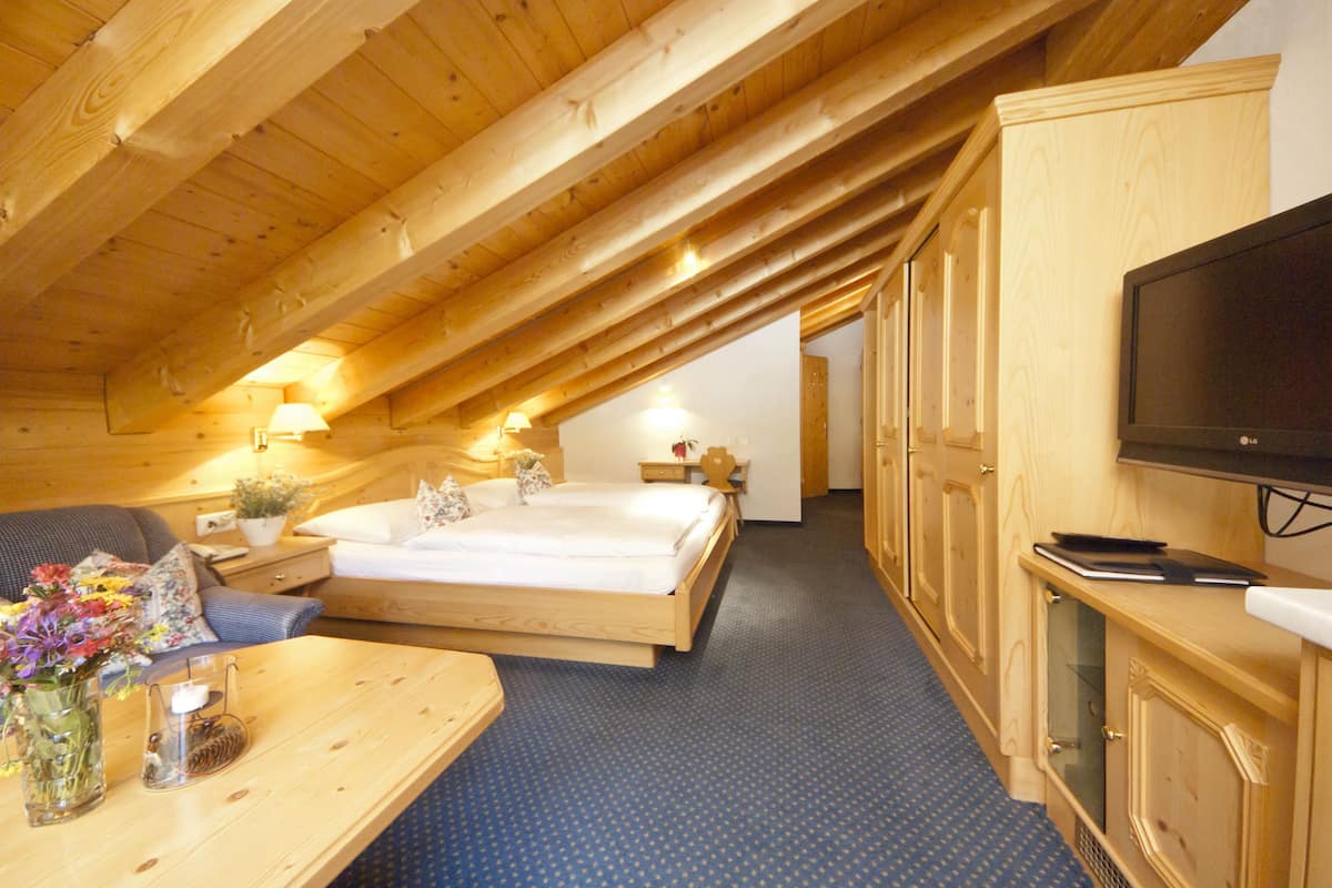 Studio, balkon (Margaritte) | 1 slaapkamer, een minibar, een kluis op de kamer, een bureau