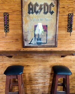 Bar (in der Unterkunft)