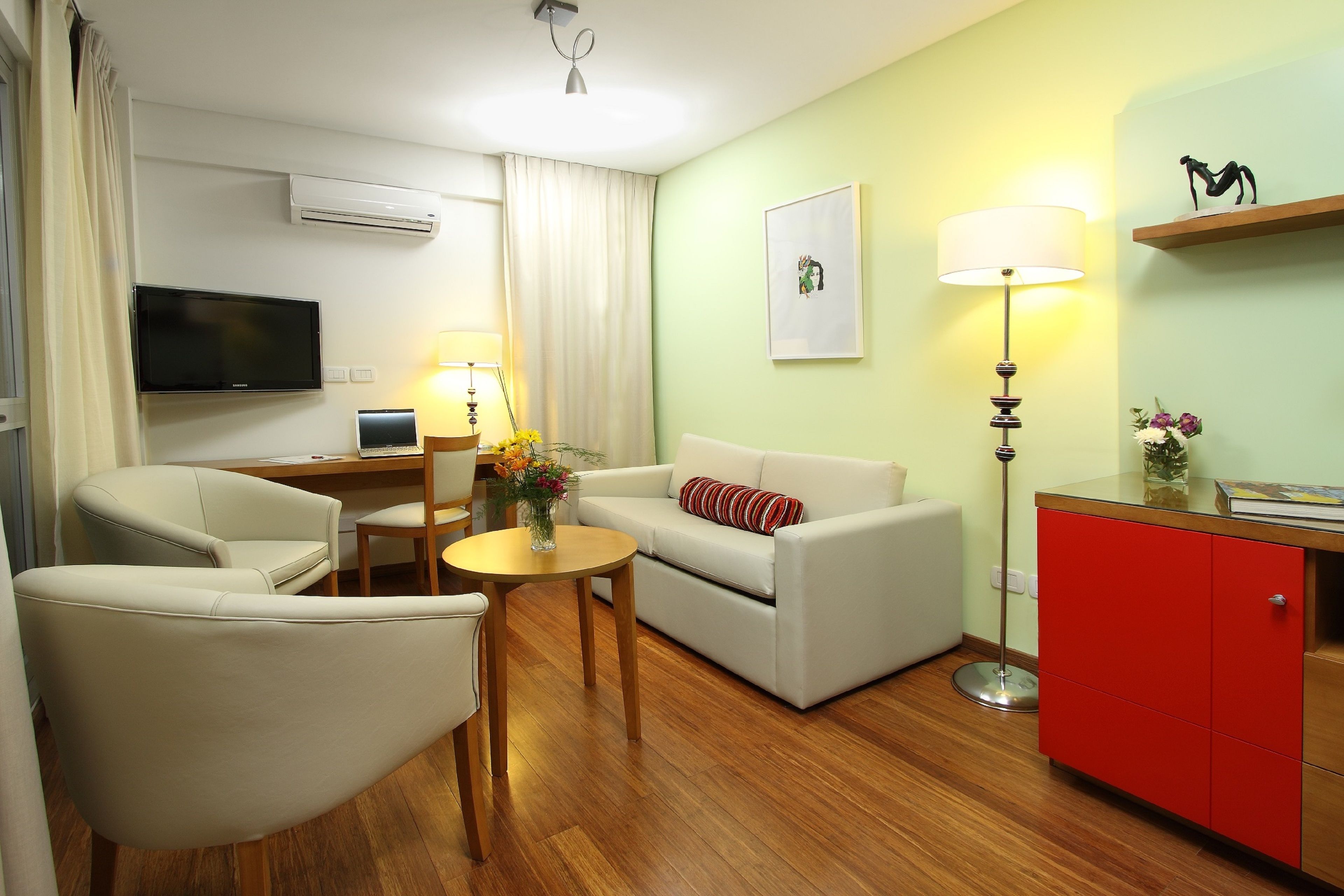 suite, 2 queen beds, corner | 1 bedroom, premium bedding, down duvets, minibar