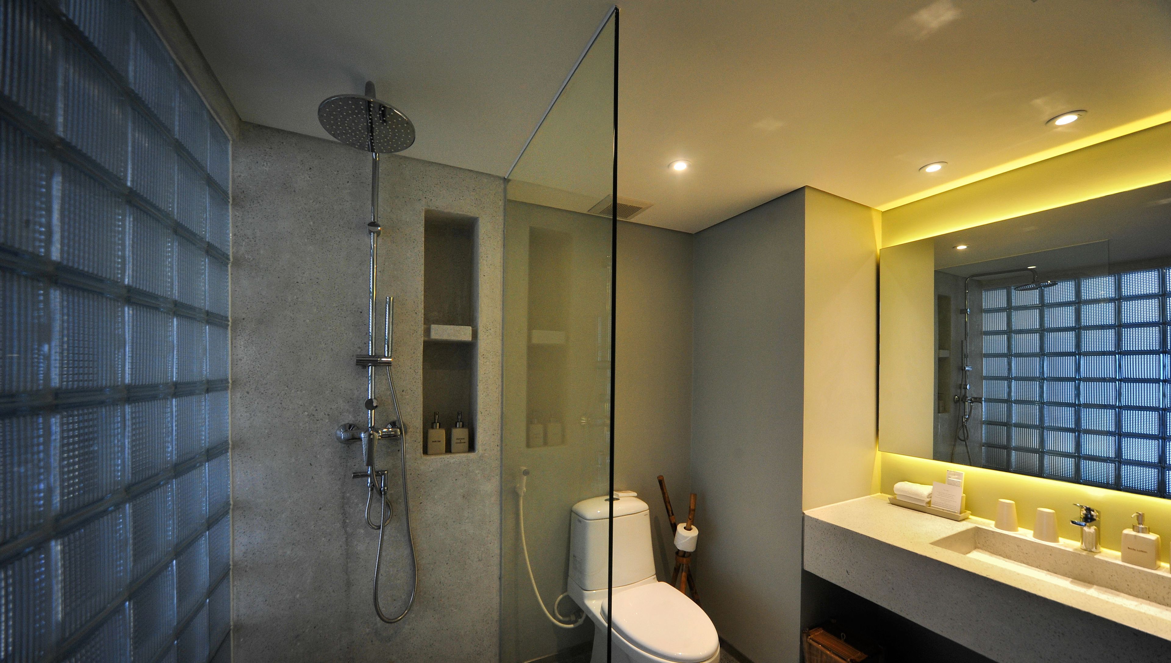 free toiletries, hair dryer, bathrobes, slippers