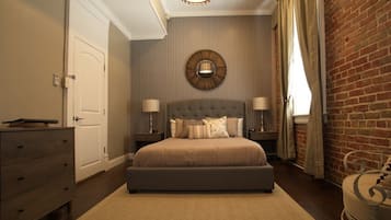 Luxury Room, Ensuite (Delia) | 1 bedroom, free WiFi