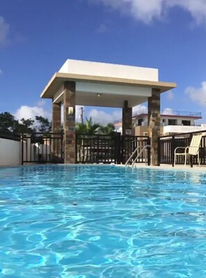 Outdoor pool, pool loungers