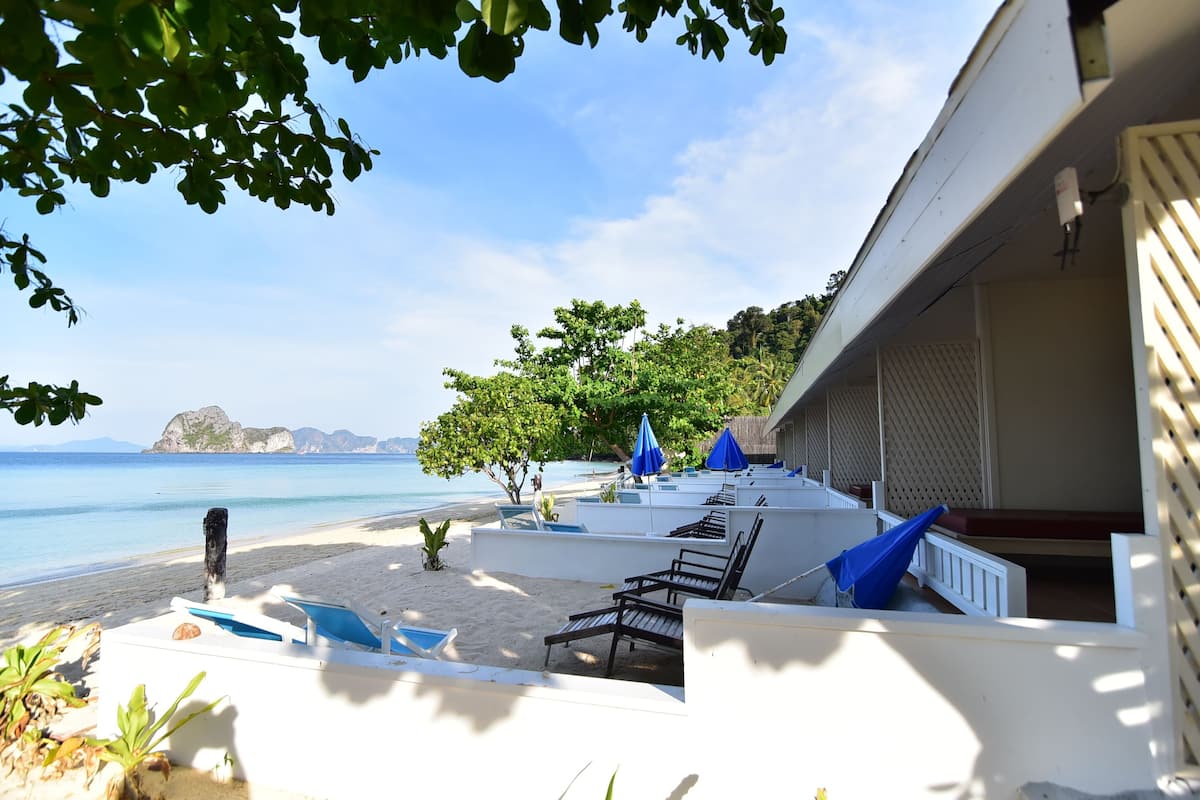 Beach Front Room | 1 개의 침실, 객실 내 금고, 무료 WiFi, 침대 시트