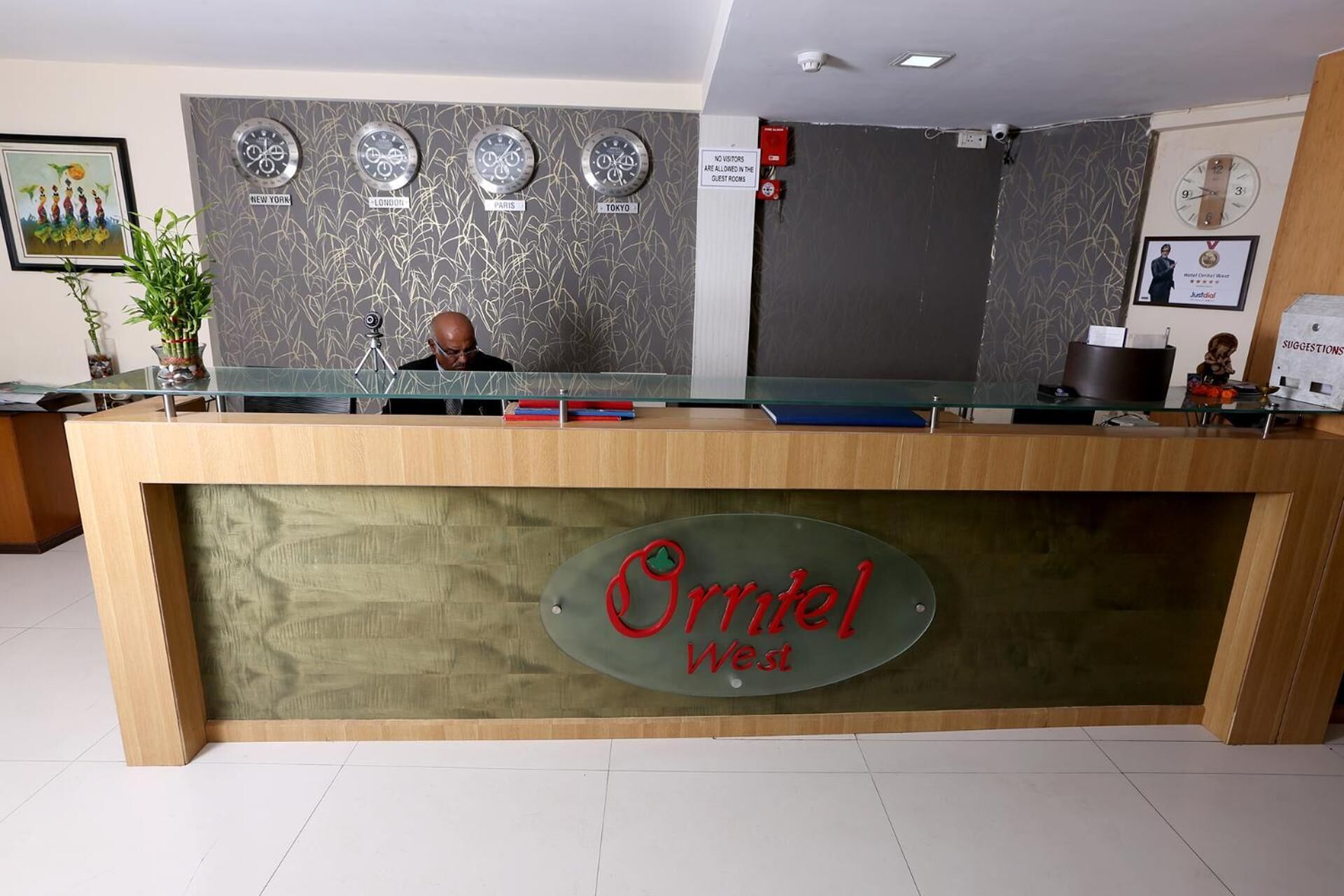 Photo - Hotel Orritel West