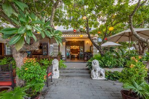 Front of property - Chu Hotel (Da Nang)