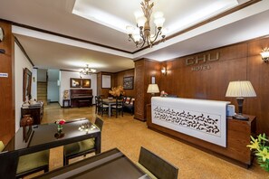 Reception - Chu Hotel (Da Nang)