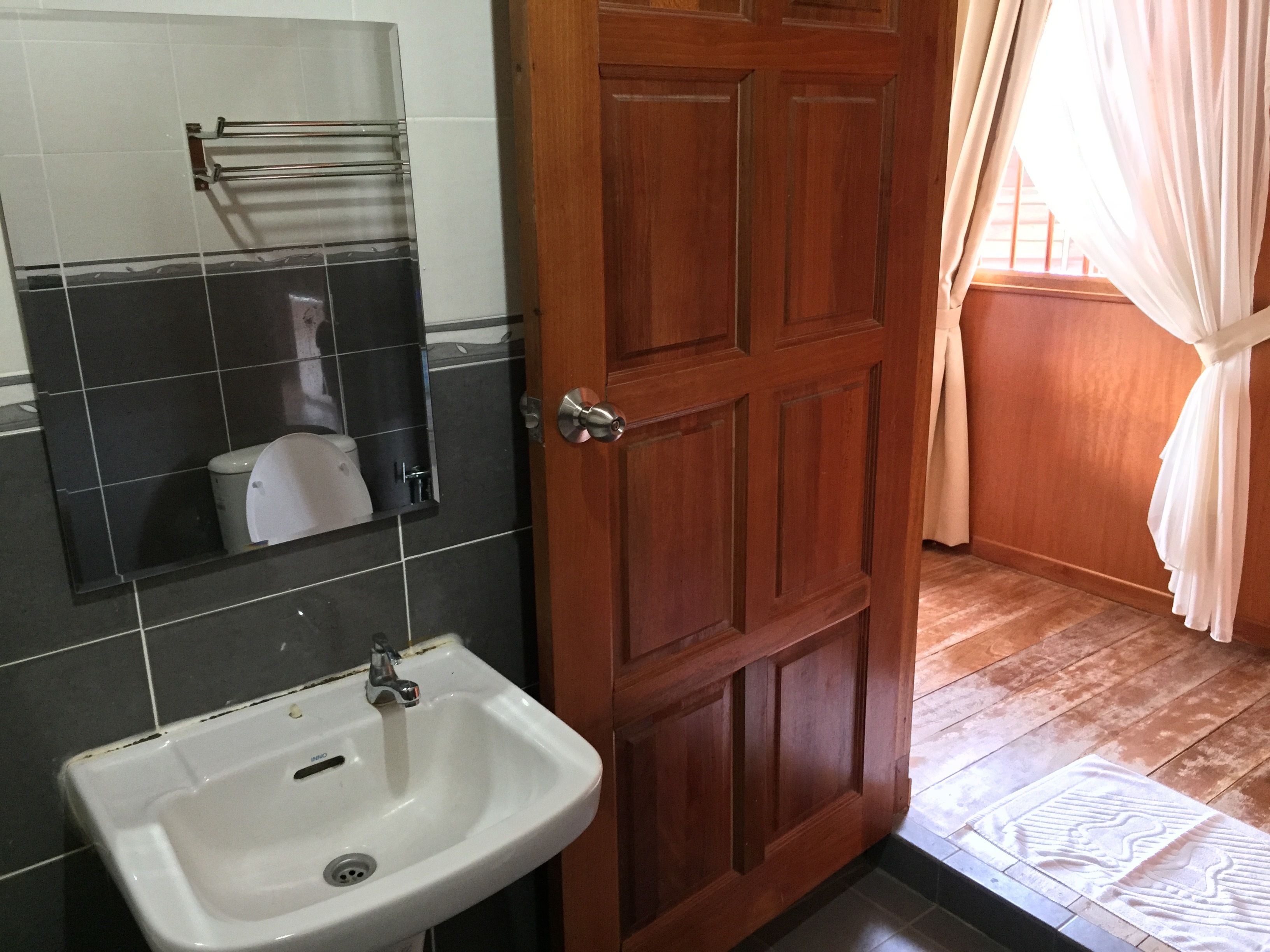 Photo - Landcons Hotel & Resort