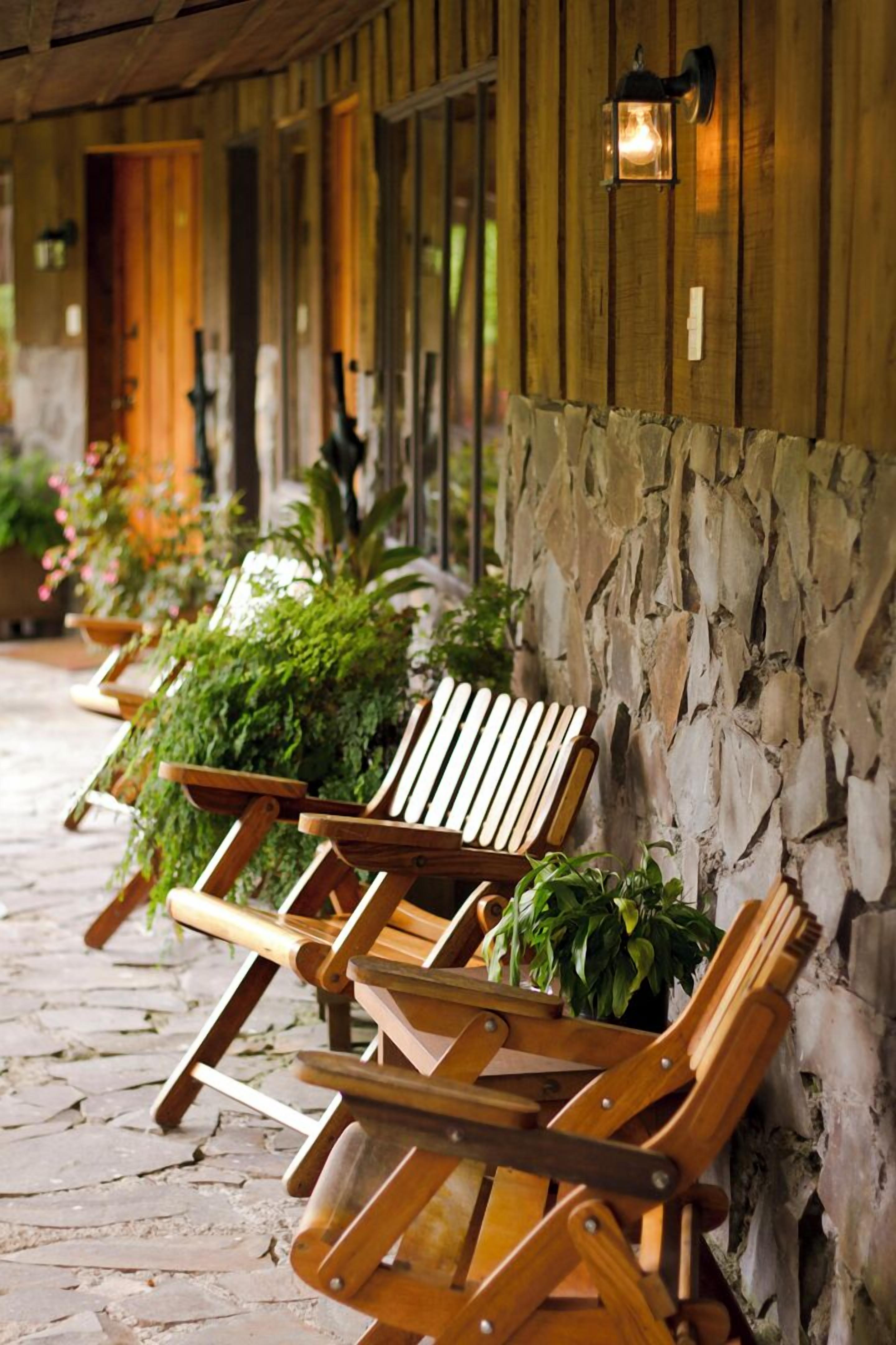 standard room, garden view | 1 bedroom, in-room safe, travel cot, rollaway beds