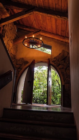 Property entrance. Poas Volcano Lodge
