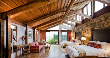 Poas Volcano Lodge