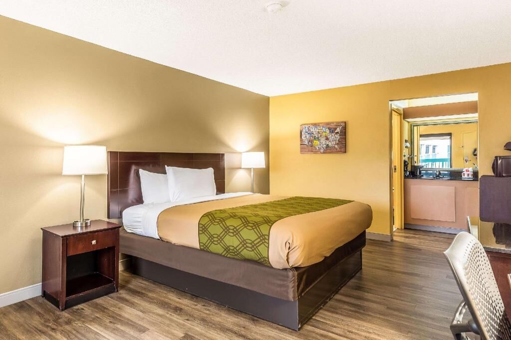 Premium bedding, pillowtop beds, desk, blackout drapes