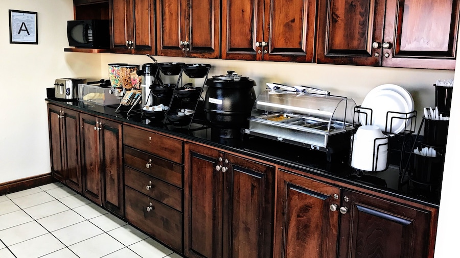 Econo Lodge Moss Point - Pascagoula