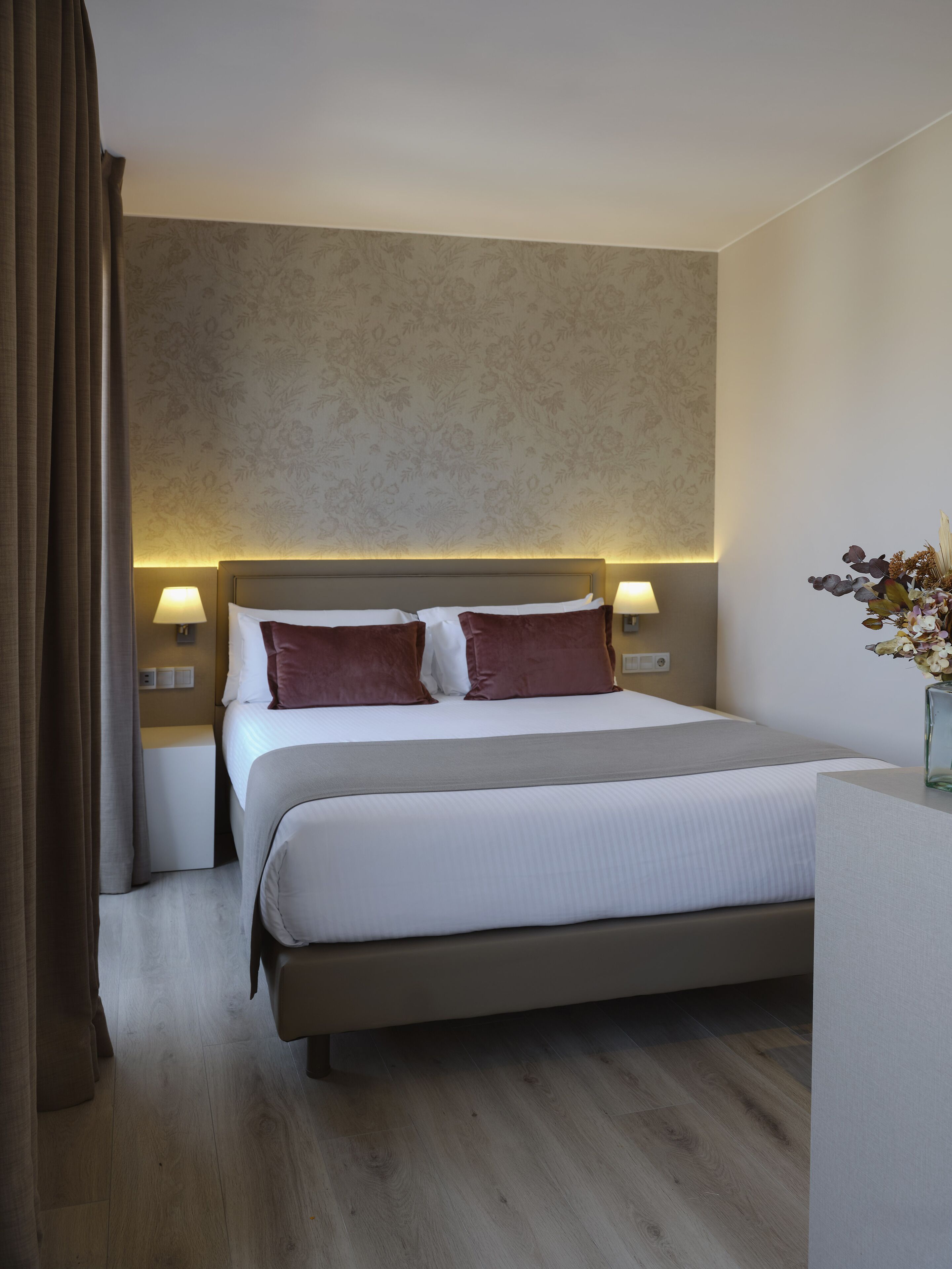 junior suite, terrace | 1 bedroom, egyptian cotton sheets, premium bedding, down duvets