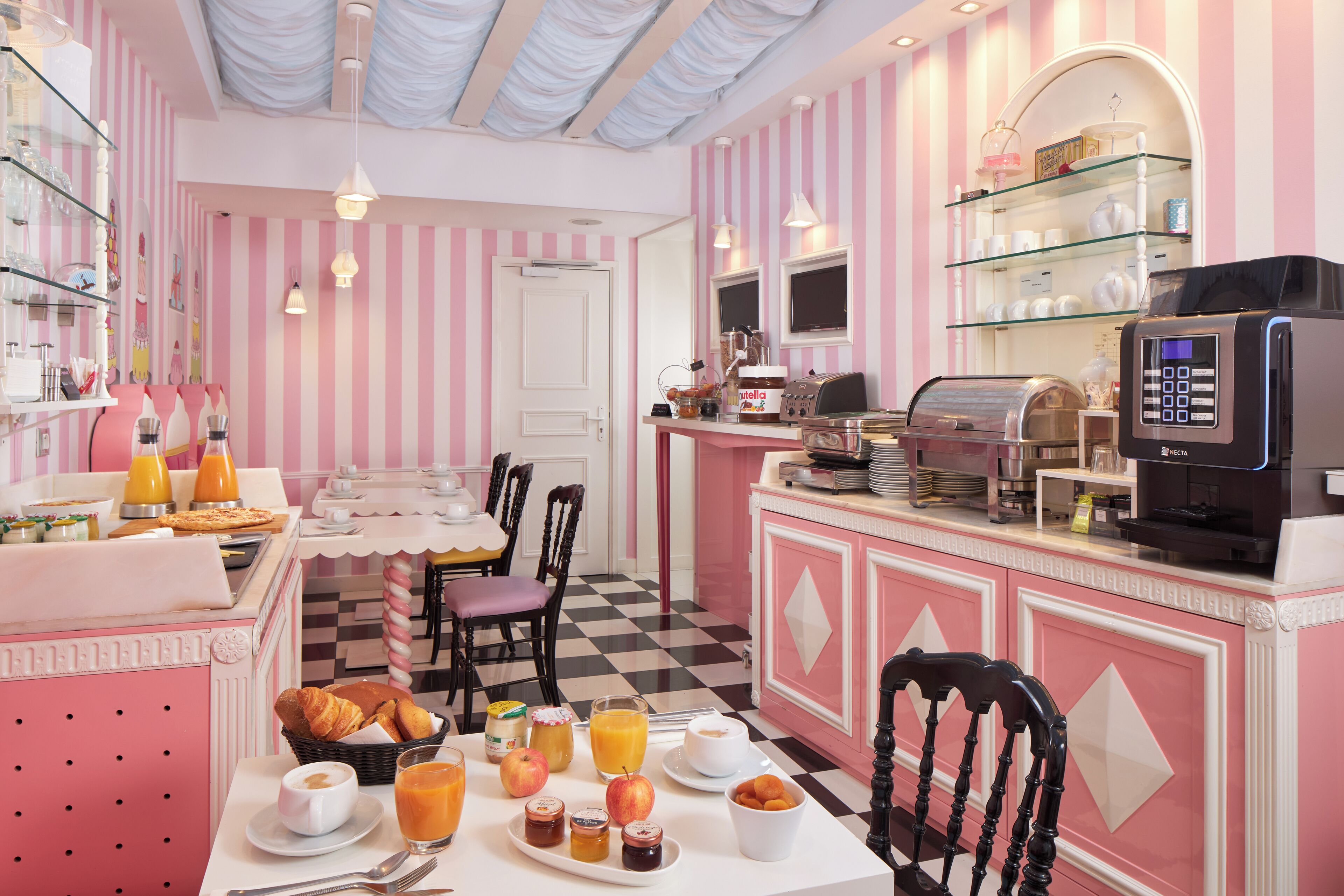 daily buffet breakfast (eur 20 per person)