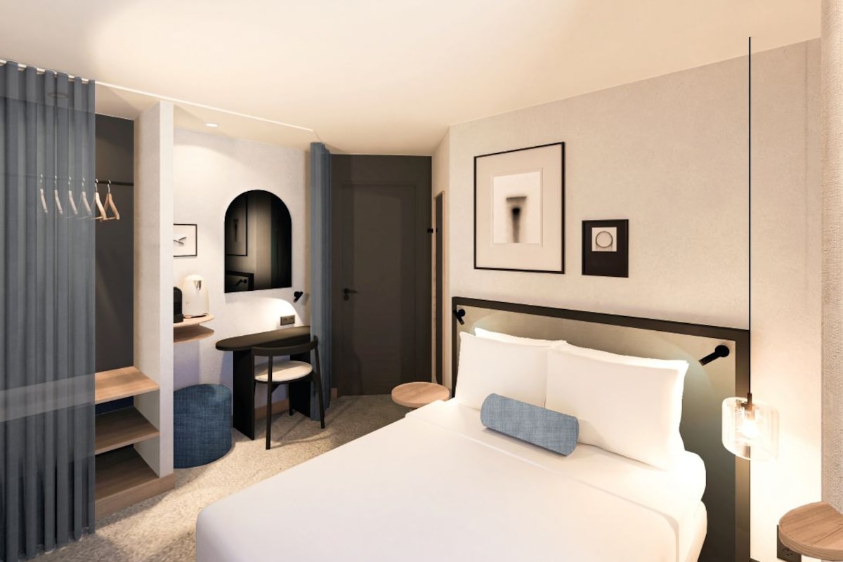 Superior Room | Minibar, in-room safe, desk, soundproofing