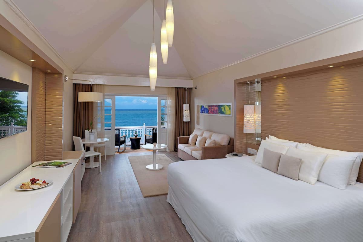 The Level Oceanfront | Hochwertige Bettwaren, kostenlose Minibar, Zimmersafe