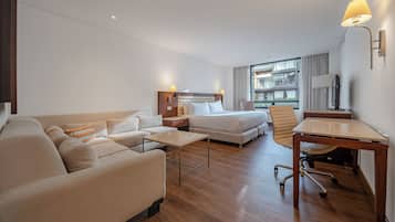 Quarto superluxo | 1 quarto, roupas de cama premium, cofres nos quartos, escrivaninha