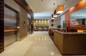 Reception - Hotel Chico Parque 93 By OxoHotel (Bogotá)