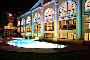 Sauna, Whirlpool, Dampfbad, Thermalbad/Mineralquelle