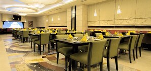 Daily buffet breakfast (SAR 63 per person)