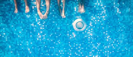 5 outdoor pools, pool umbrellas