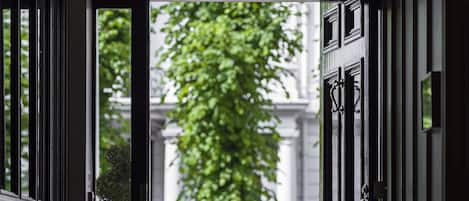 Detall de l'interior