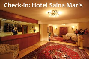 Check-in/check-out kiosk