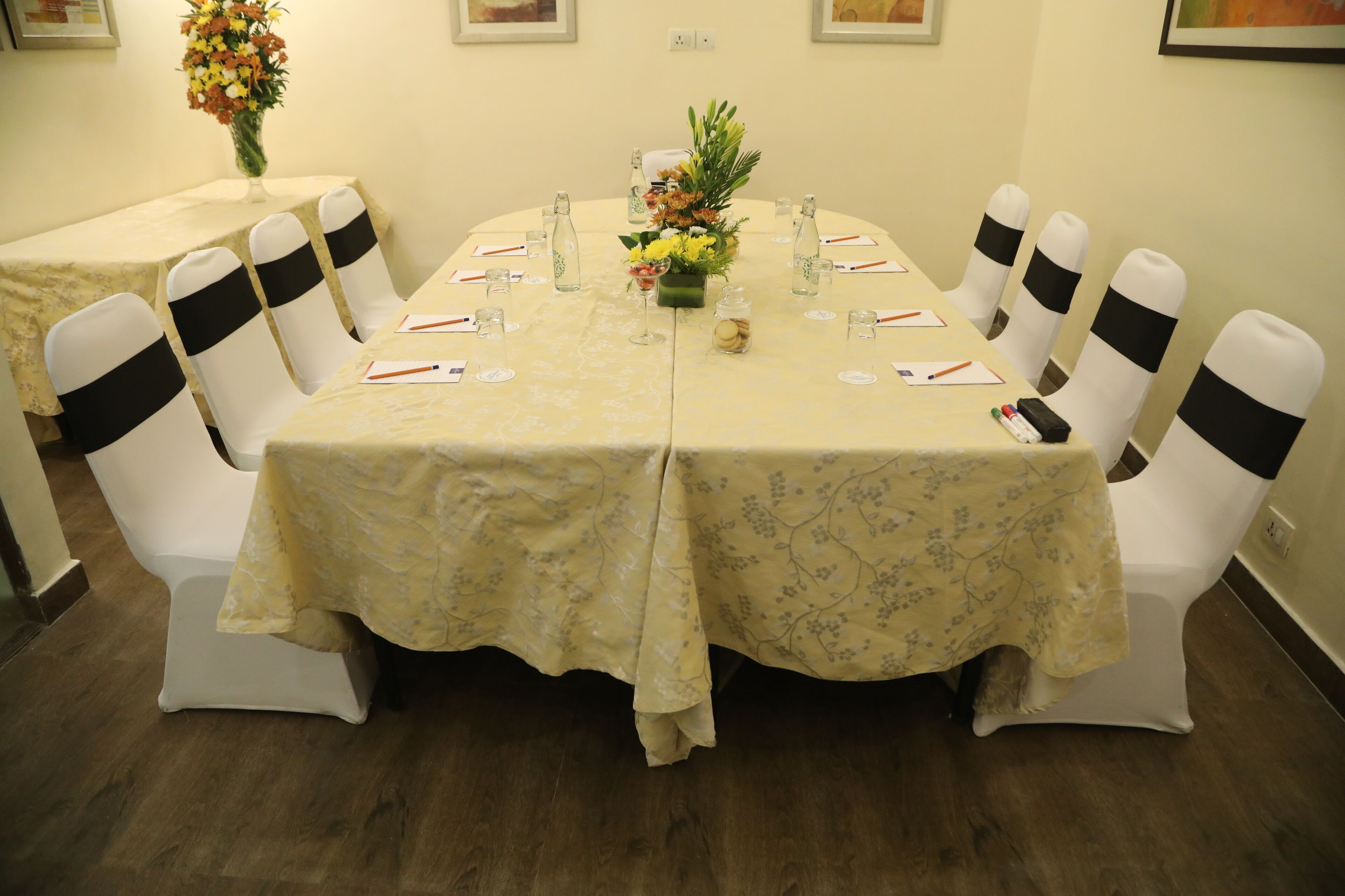 Photo - Sarovar Portico Naraina, Hotel