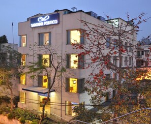 Exterior - Sarovar Portico Naraina Delhi (New Delhi)