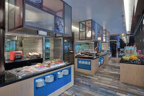 Daily local cuisine breakfast (SGD 29.98 per person) - Aloft Singapore Novena (Singapore)