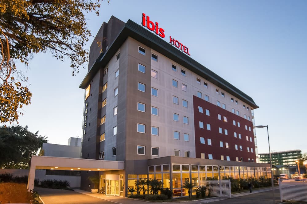 Ibis Canoas Shopping
