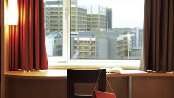 Minibar, in-room safe, soundproofing, iron/ironing board