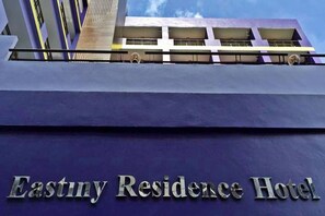 Exterior - Eastiny Residence Hotel (Pattaya)