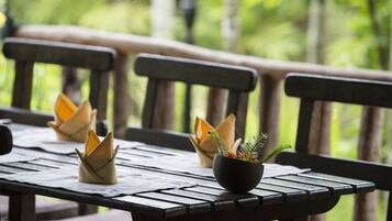 Breakfast, lunch, dinner served; garden views