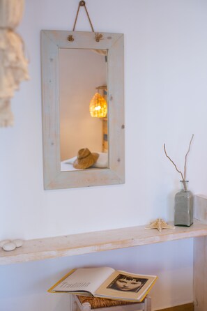 Interior detail - Kanela Studios (Zakynthos)