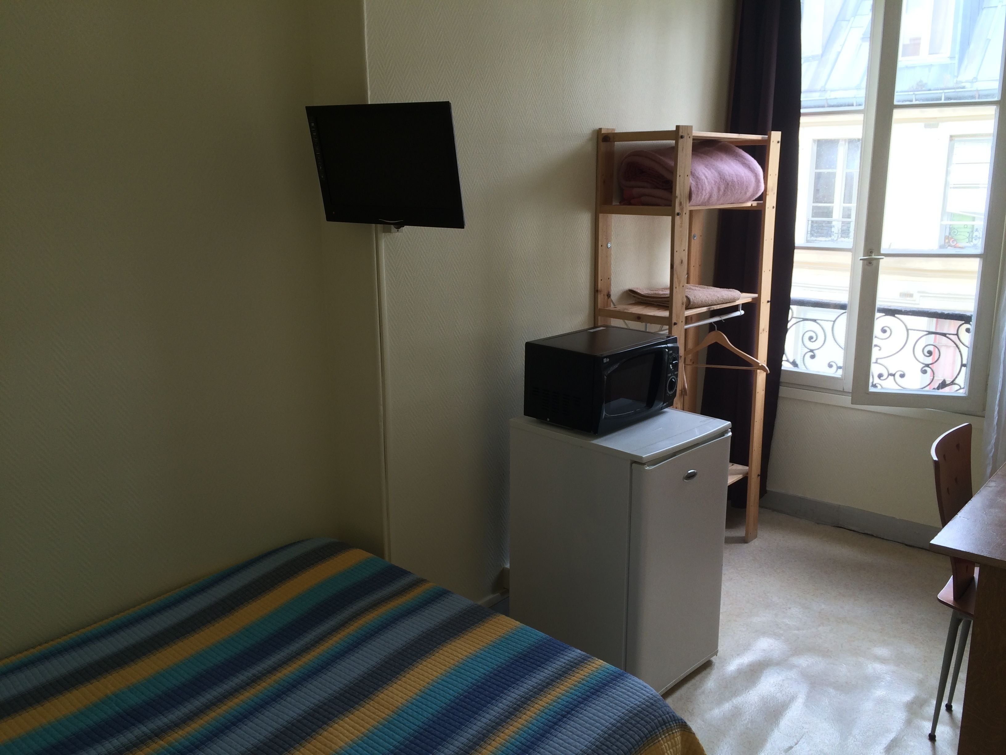 Photo - Au Royal Mad