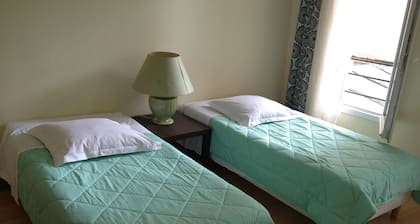 Au Royal Mad Hotel