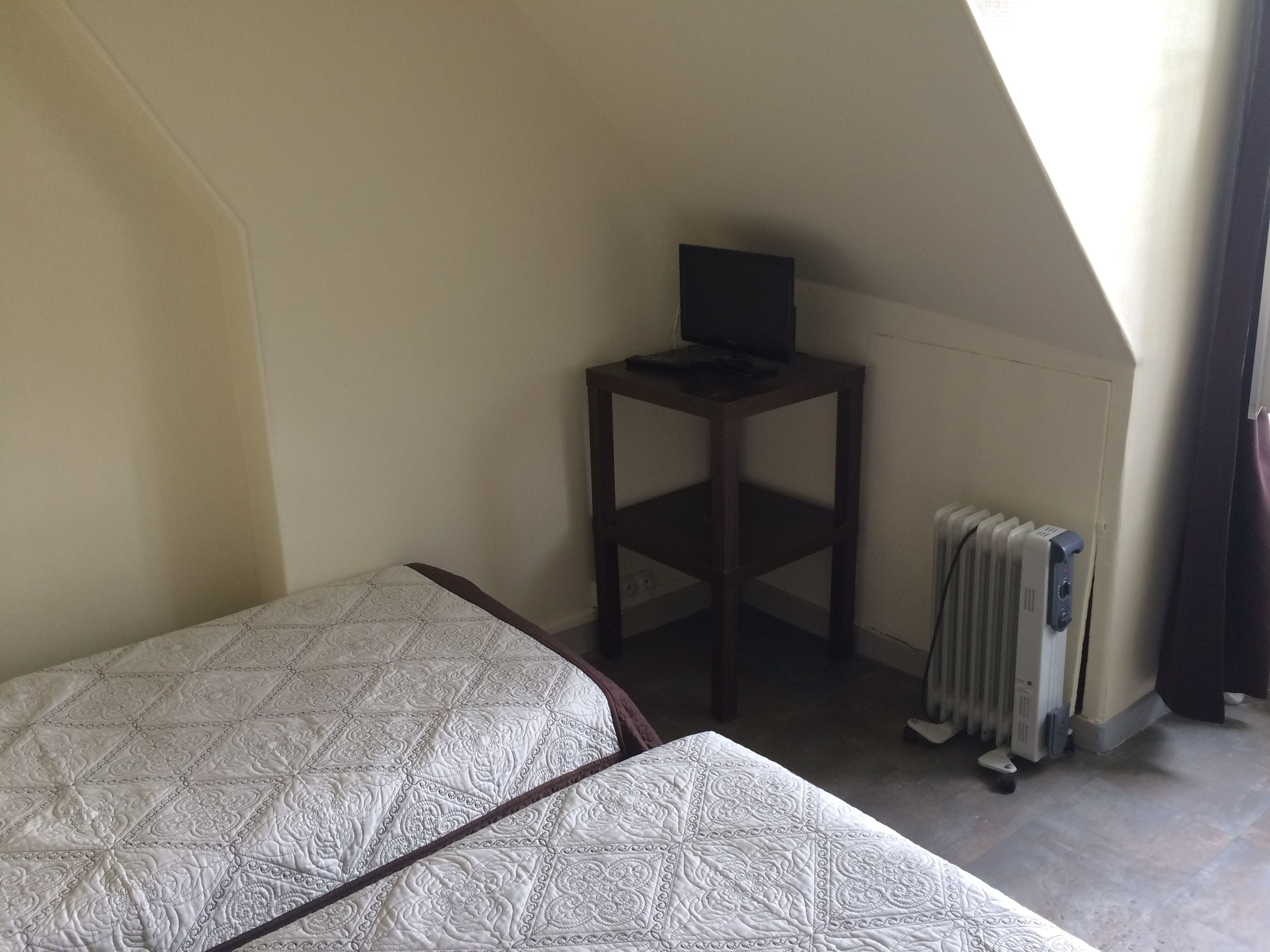 Photo - Au Royal Mad